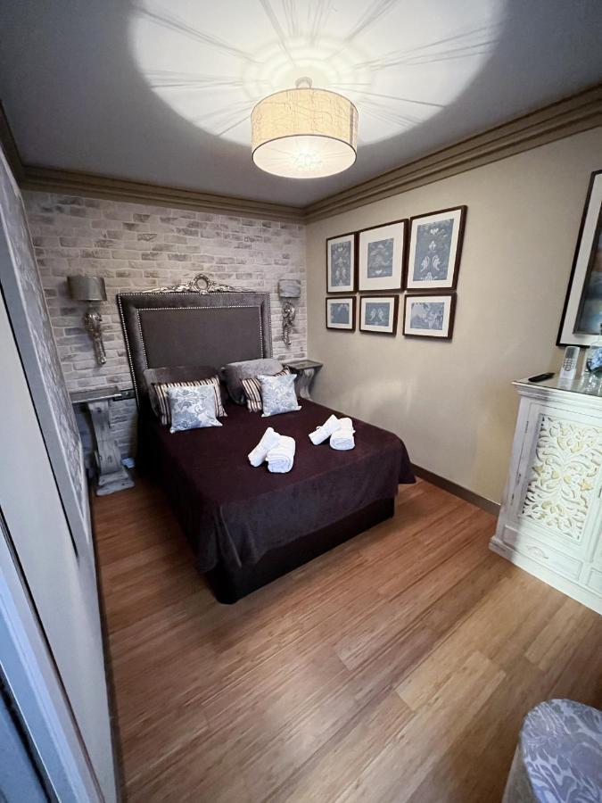 180 Home Luxury N. De Los Angeles セビリア エクステリア 写真