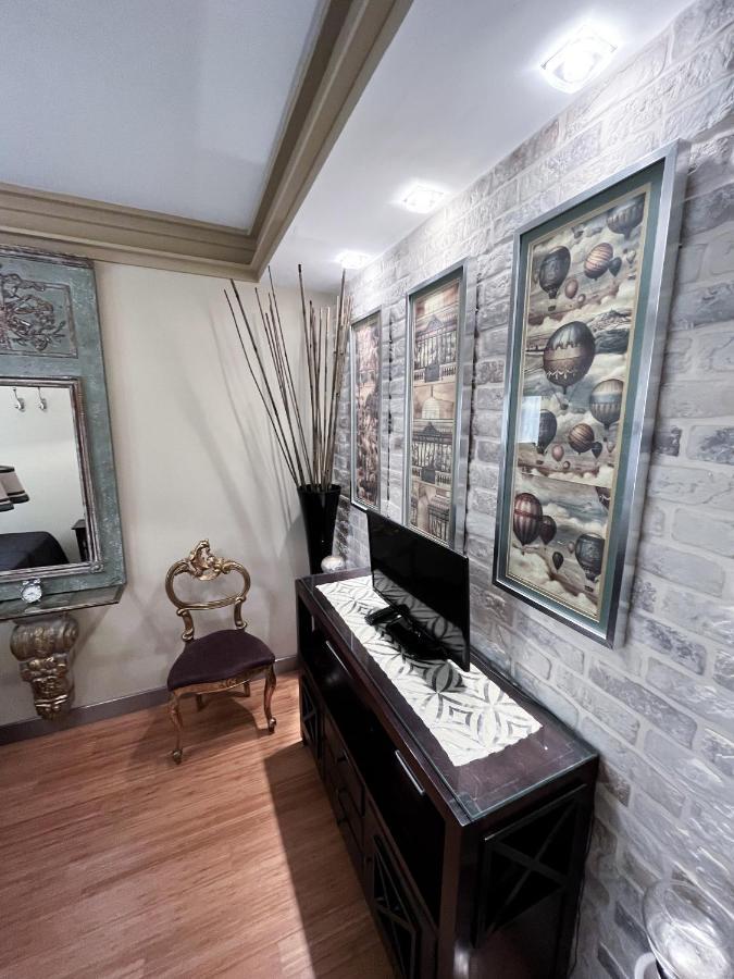 180 Home Luxury N. De Los Angeles セビリア エクステリア 写真
