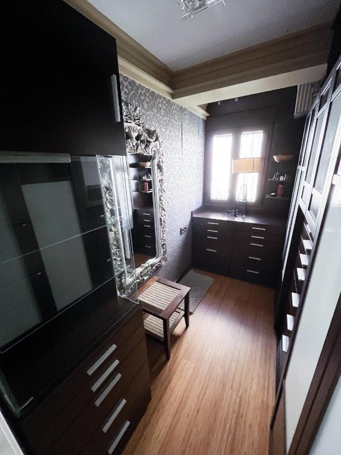 180 Home Luxury N. De Los Angeles セビリア エクステリア 写真